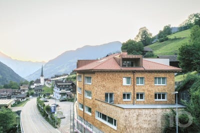 /international/ch/rosslistutz-8-spiringen-canton-of-uri-310107704250/