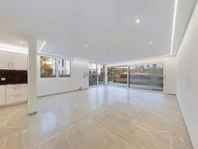 /international/ch/ottenbach-zurich-310107644127/