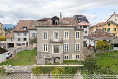 /international/ch/proche-du-centre-la-sarraz-vaud-310100904101/