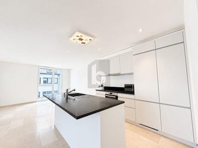 /international/ch/rolle-vaud-310108004522/