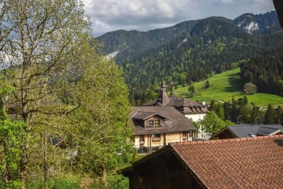 /international/ch/rougemont-vaud-310100954565/?lang=zh-tw