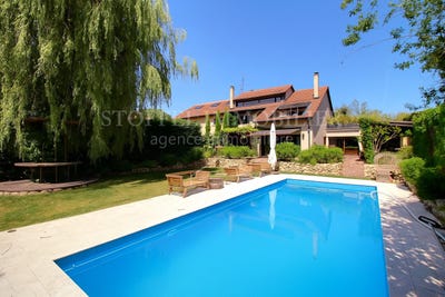 /international/ch/cologny-cologny-geneva-310098511440/