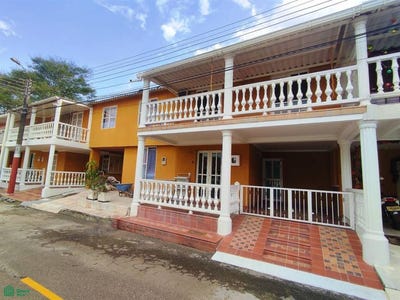 /international/co/carrera-14-42-04-conjunto-prados-de-hierbabuena-villavicencio-villavicencio-meta-villavicencio-meta-310106335082/
