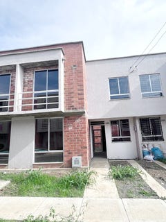 /international/co/cl-8a-52s-65-jamundi-valle-del-cauca-colombia-jamundi-valle-del-cauca-310101280984/