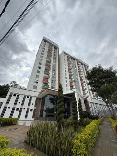 /international/co/cra-14-200-293-floridablanca-santander-colombia-floridablanca-santander-department-310101563330/