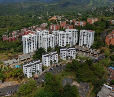 /international/co/cl-2-99-120-bajo-jordan-cali-valle-del-cauca-colombia-cali-valle-del-cauca-310101108336/?lang=en