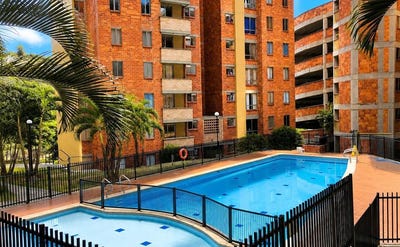 /international/co/calle-6c-sur-84c-45-medellin-antioquia-310108209835/