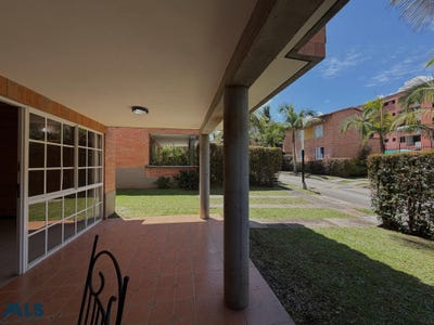 /international/co/unit-124-la-ceja-antioquia-310106194355/