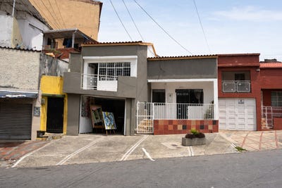 /international/co/cl-33-34-31-unit-0-bucaramanga-santander-department-310105203972/
