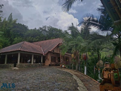 /international/co/unit-6-copacabana-antioquia-310106284170/