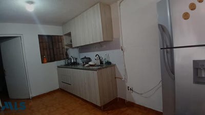 /international/co/unit-201-antioquia-antioquia-310107496172/?lang=es