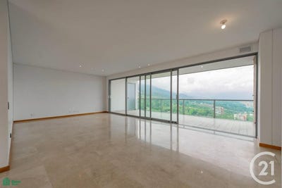 /international/co/cl-20-12-sur-424-el-poblado-medellin-antioquia-medellin-antioquia-310101373712/?lang=en