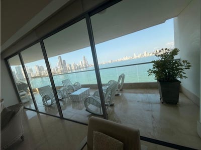 /international/co/5a-36-cra-11-cartagena-de-indias-bolivar-310106063508/