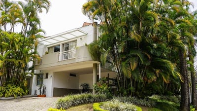 /international/co/cl-20-sur-27-55-la-abadia-envigado-medellin-el-poblado-medellin-antioquia-colombia-medellin-antioquia-310099057229/?lang=pt