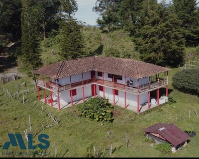/international/co/unit-101-santa-barbara-santander-department-310106331890/