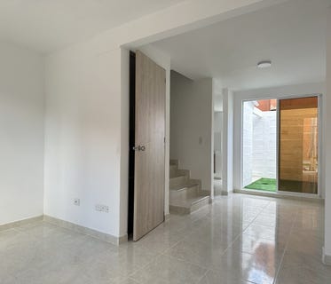 /international/co/cg5x-fw-candelaria-valle-del-cauca-colombia-candelaria-valle-del-cauca-310100988842/?lang=fr