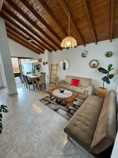 /international/co/cra-45a-38-80-zona-8-envigado-antioquia-colombia-envigado-antioquia-310100934327/