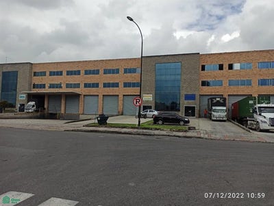 /international/co/cra-106-15a-25-centro-fontibon-bogota-d-c-bogota-bogota-bogota-310106713293/
