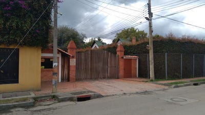 /international/co/calle-1-sur-5-03-chia-cundinamarca-310101443111/
