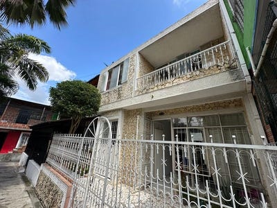 /international/co/diag-8a-20-10-mirador-de-arenales-giron-giron-santander-department-310107975612/