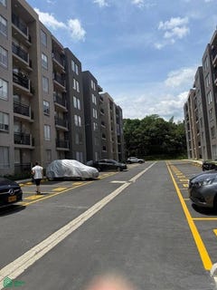 /international/co/diagonal-a-sur-42-135-prado-verde-amarilo-sector-rosablanca-villavicencio-villavicencio-meta-villavicencio-meta-310106192925/