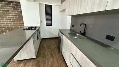/international/co/calle-17-21-a-30-retiro-clun-242-el-retiro-medellin-antioquia-medellin-antioquia-310108951410/