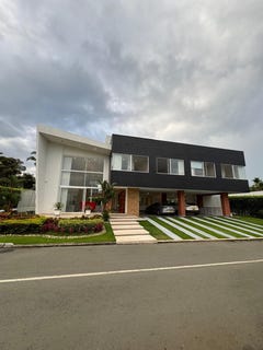 /international/co/pance-cali-valle-del-cauca-colombia-cali-valle-del-cauca-310101443970/