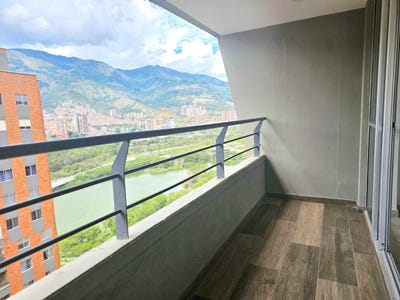/international/co/cl-37-45-200-calle-vieja-bello-antioquia-colombia-bello-antioquia-310101442551/?lang=en