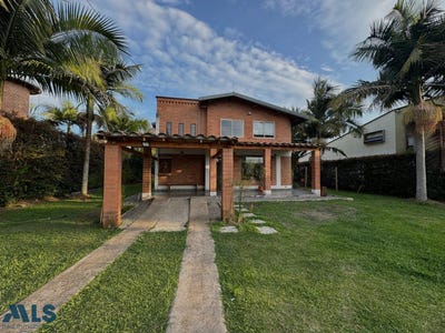 /international/co/unit-casa-rionegro-antioquia-310094330831/