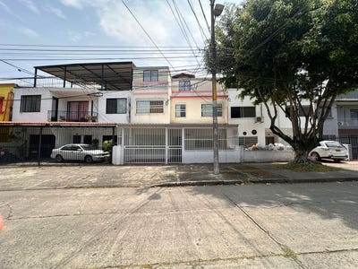 /international/co/cl-9b-28-32-la-alameda-cali-valle-del-cauca-colombia-cali-valle-del-cauca-310100988489/