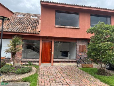 /international/co/calle-18-15a-51-conjunto-residencial-la-estacion-p-h-chia-chia-cundinamarca-chia-cundinamarca-310105541530/