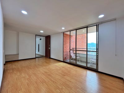 /international/co/-24-1-cra-39-medellin-antioquia-310108283937/