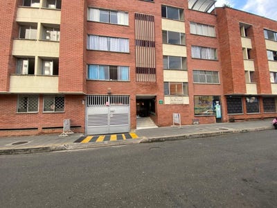 /international/co/cra-25-31-30-unit-302a-bucaramanga-santander-department-310107941890/