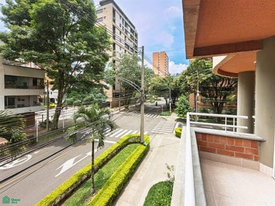/international/co/calle-37-63-b-02-medellin-medellin-antioquia-medellin-antioquia-310107947261/