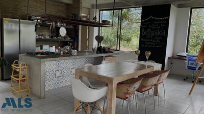 /international/co/unit-3-la-estrella-antioquia-310102667179/