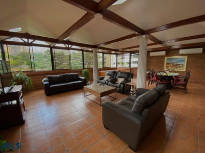 /international/co/medellin-poblado-antioquia-310101444462/