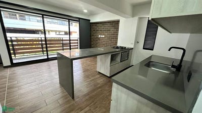 /international/co/calle-17-21-a-30-retiro-clun-242-el-retiro-medellin-antioquia-medellin-antioquia-310108951410/