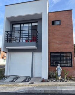 /international/co/la-ceja-antioquia-colombia-la-ceja-antioquia-310101565096/?lang=es