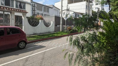 /international/co/carrera-8-27-16-manz-16-lt-11-urb-los-lagos-floridablanca-santander-department-310093062644/?lang=en