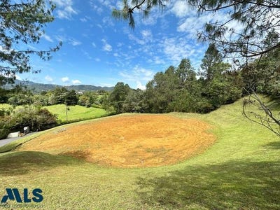 /international/co/unit-24-1-envigado-antioquia-310090802175/