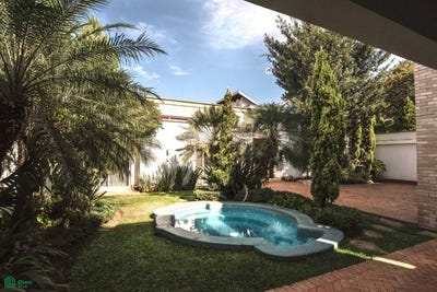 /international/co/cl-45-norte-av-4-a-42-la-flora-cali-valle-del-cauca-cali-valle-del-cauca-310101103840/?lang=zh-tw