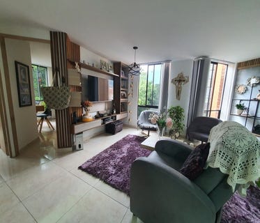 /international/co/cra-29a-38-sur-45-zona-9-envigado-antioquia-colombia-envigado-antioquia-310100934111/