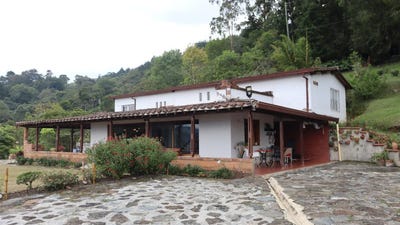 /international/co/medellin-antioquia-310108324650/