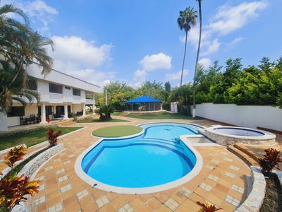 /international/co/calle-11-127-53-cali-valle-del-cauca-310101440771/