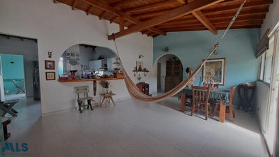 /international/co/medellin-laureles-antioquia-310101103063/?lang=en