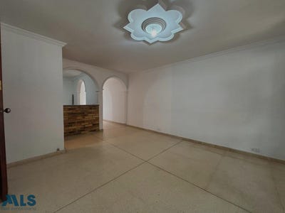 /international/co/unit-101-envigado-antioquia-310103347617/