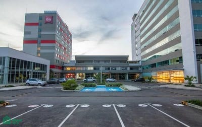 /international/co/centro-empresarial-santa-maria-4to-piso-apartado-uraba-antioquia-057841-antioquia-310105265259/