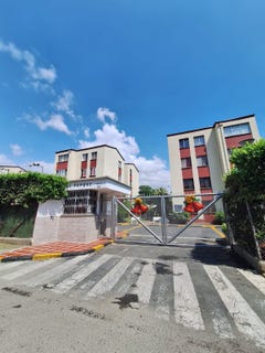 /international/co/cra-49a-12-65-panamericano-cali-valle-del-cauca-colombia-cali-valle-del-cauca-310101563648/