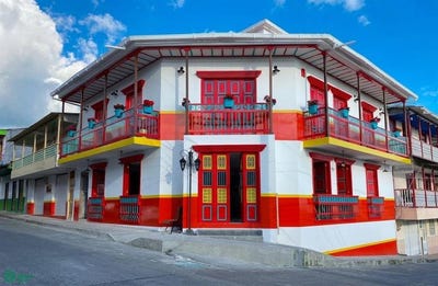 /international/co/filandia-kr-5-4-2-cruces-filandia-armenia-quindio-630001-armenia-antioquia-310108839760/