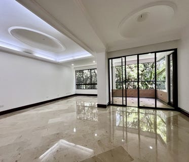 /international/co/cl-9-31-105-el-poblado-medellin-el-poblado-medellin-antioquia-colombia-medellin-antioquia-310101032716/